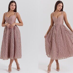 HOUSE OF CB 'Lovely'French Rose Jacquard Sweetheart Neckline Midi Dress NWOT